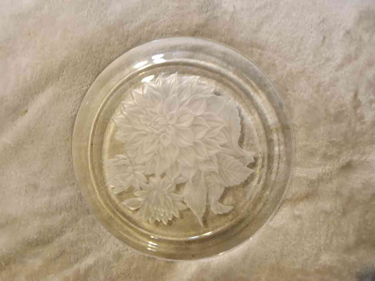 Crystal Plate - Louisville, Kentucky - FleaMarketBay