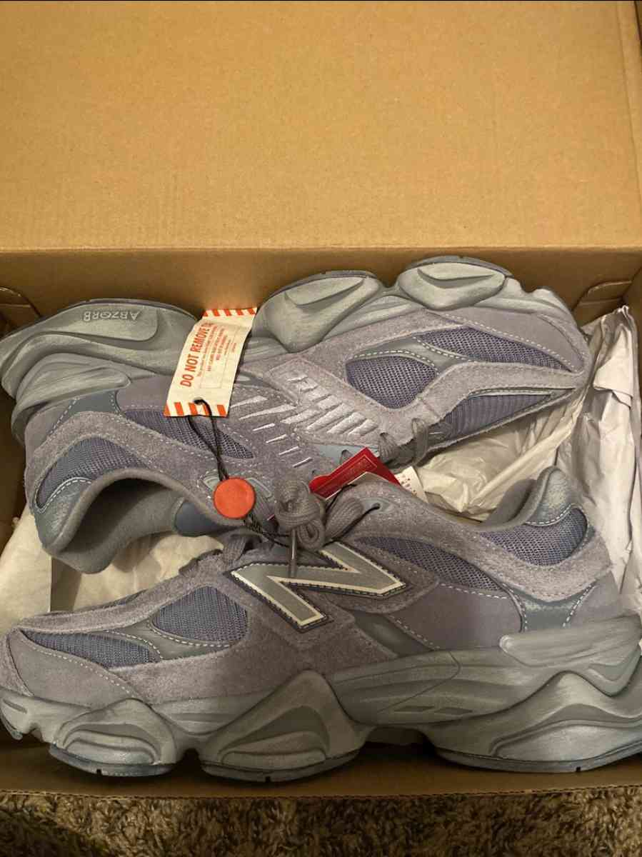 New Balance 9060 Arctic Grey - Atlanta, Georgia - FleaMarketBay