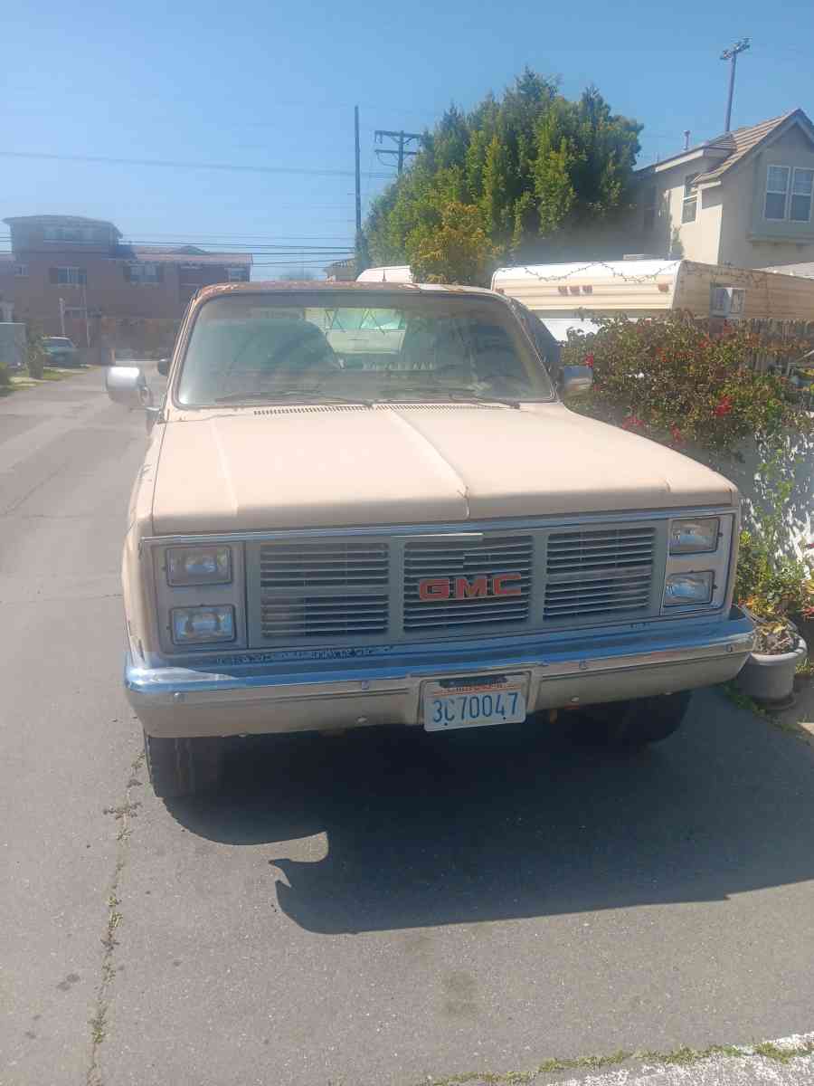 1984 GMCsierra classic2500 V8 4x4 - Torrance, California - FleaMarketBay