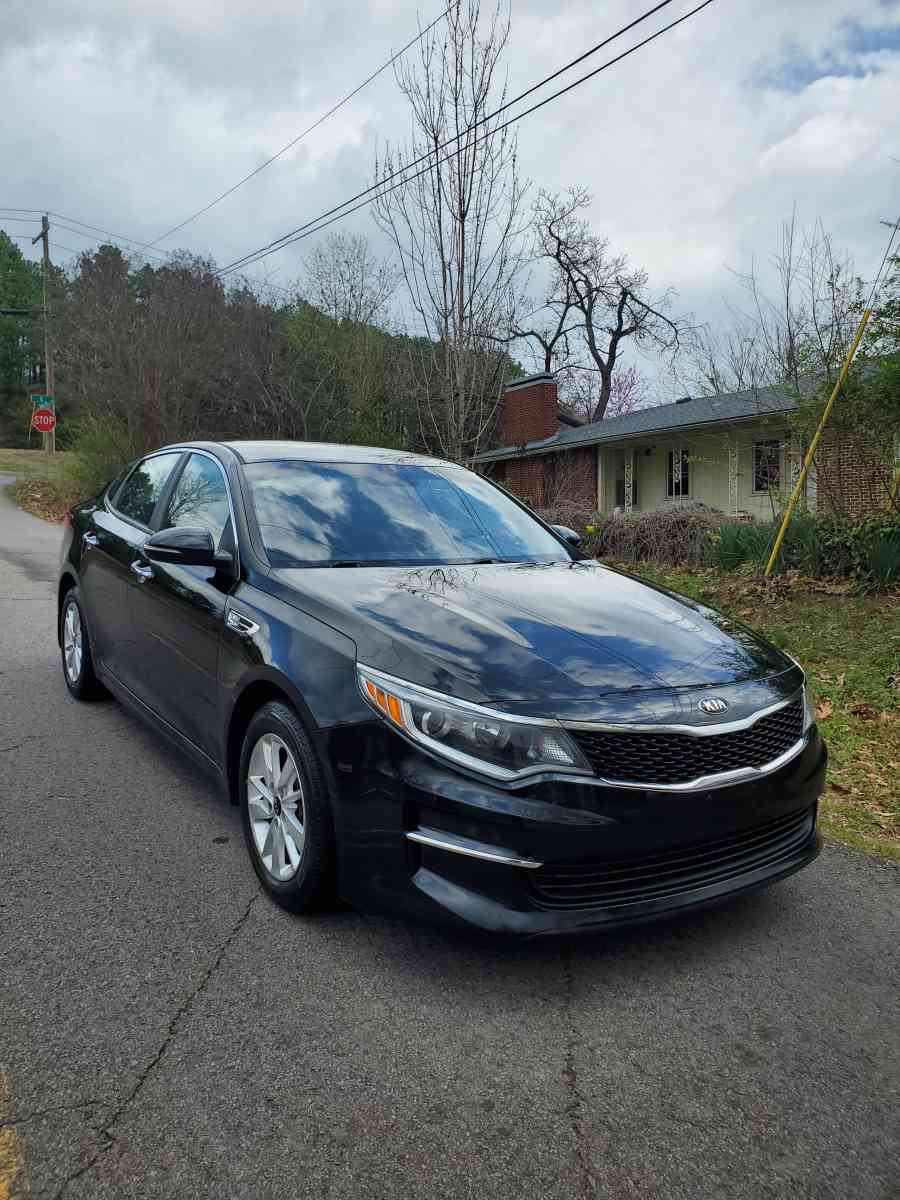 2016 Kia Optima LX Sedan