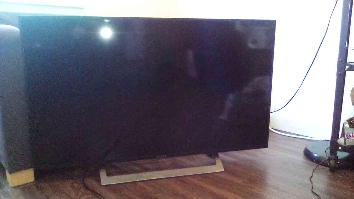 Sony Bravia smart TV 43 inches - Denver, Colorado