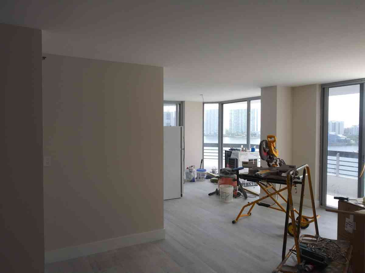 trabajos de pintura  plaster pisos laminados - Fort Lauderdale, Florida - FleaMarketBay