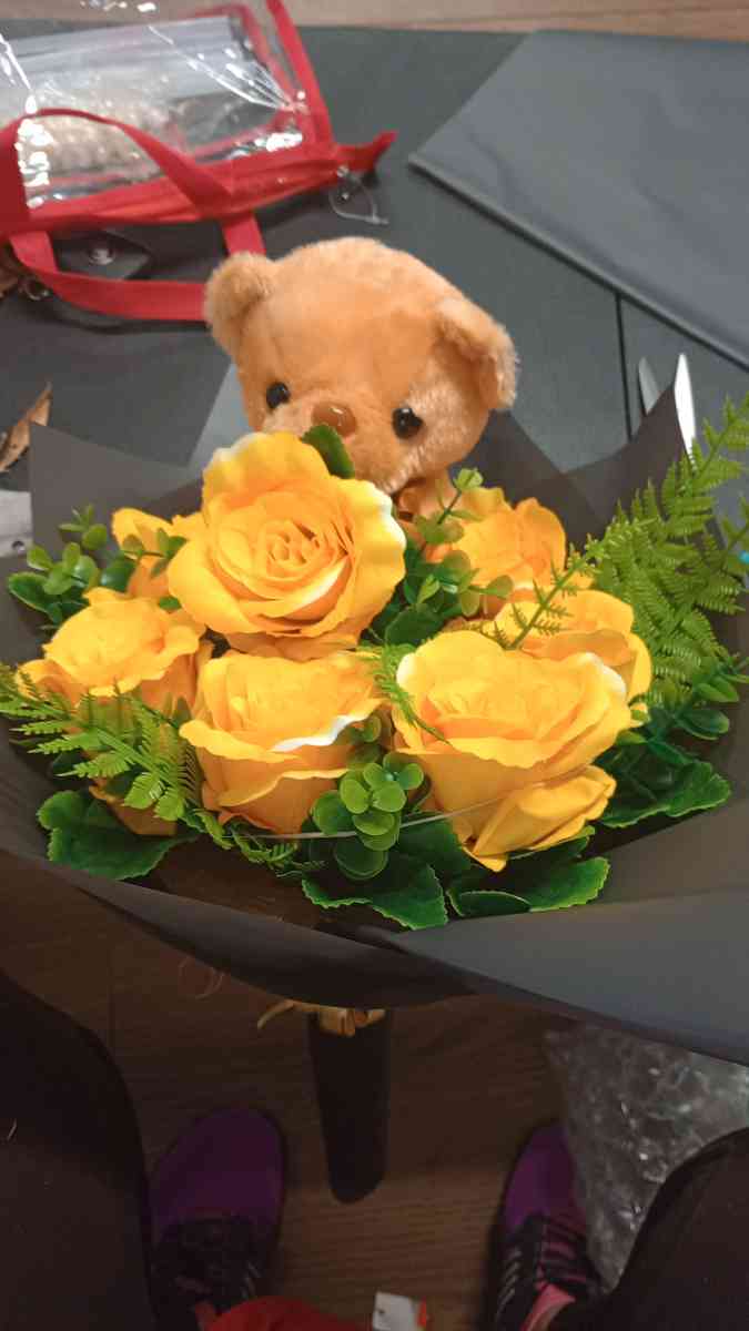 ramos de rosa artificiales - Edinburg, Texas