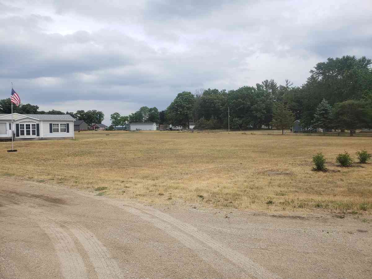 For Rent - Newaygo, Michigan - FleaMarketBay