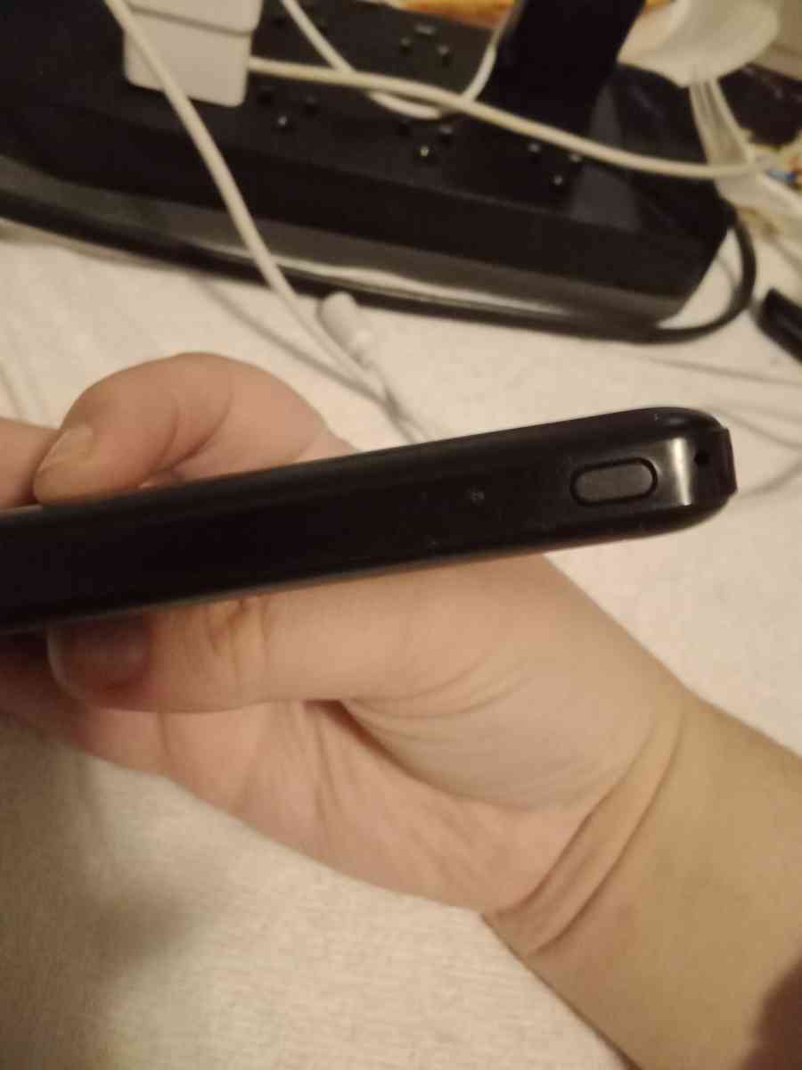 battery charger for electronics - Indianapolis, Indiana - FleaMarketBay