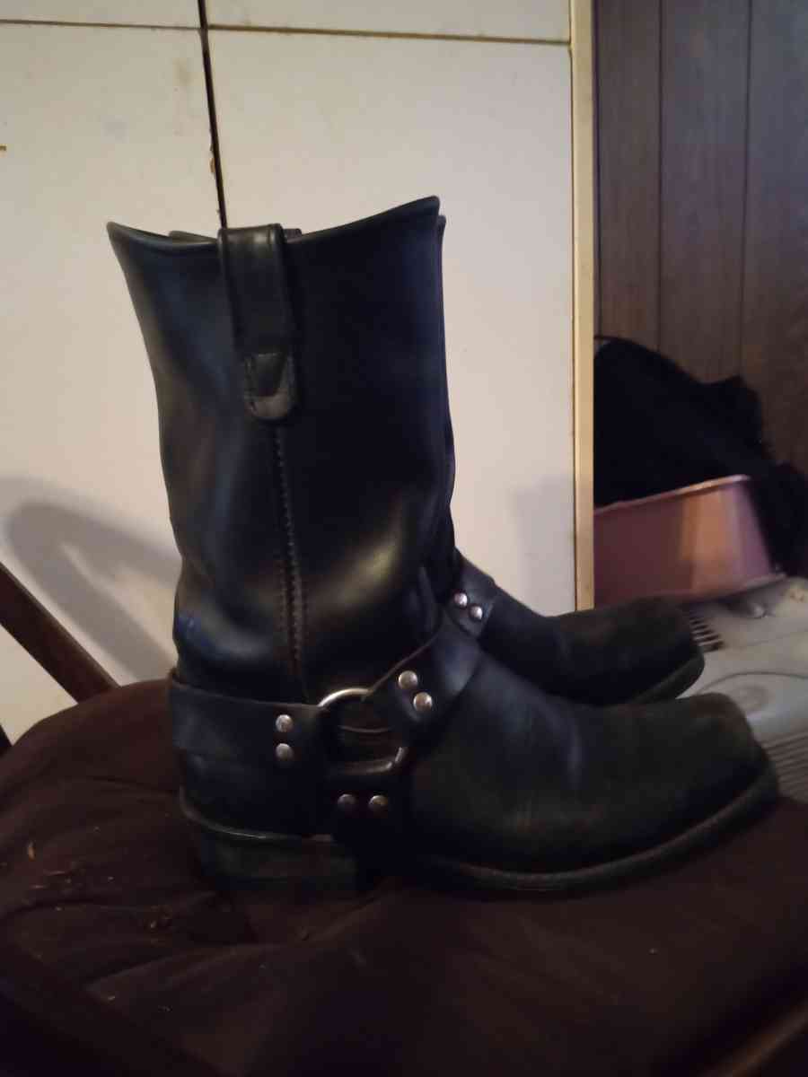 size 10 biker boots - Duncan, South Carolina