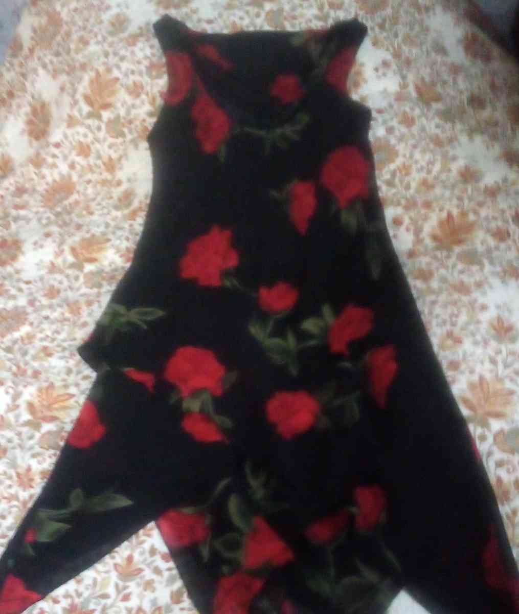 Red Doodle Rose Floral Bodycon Dress