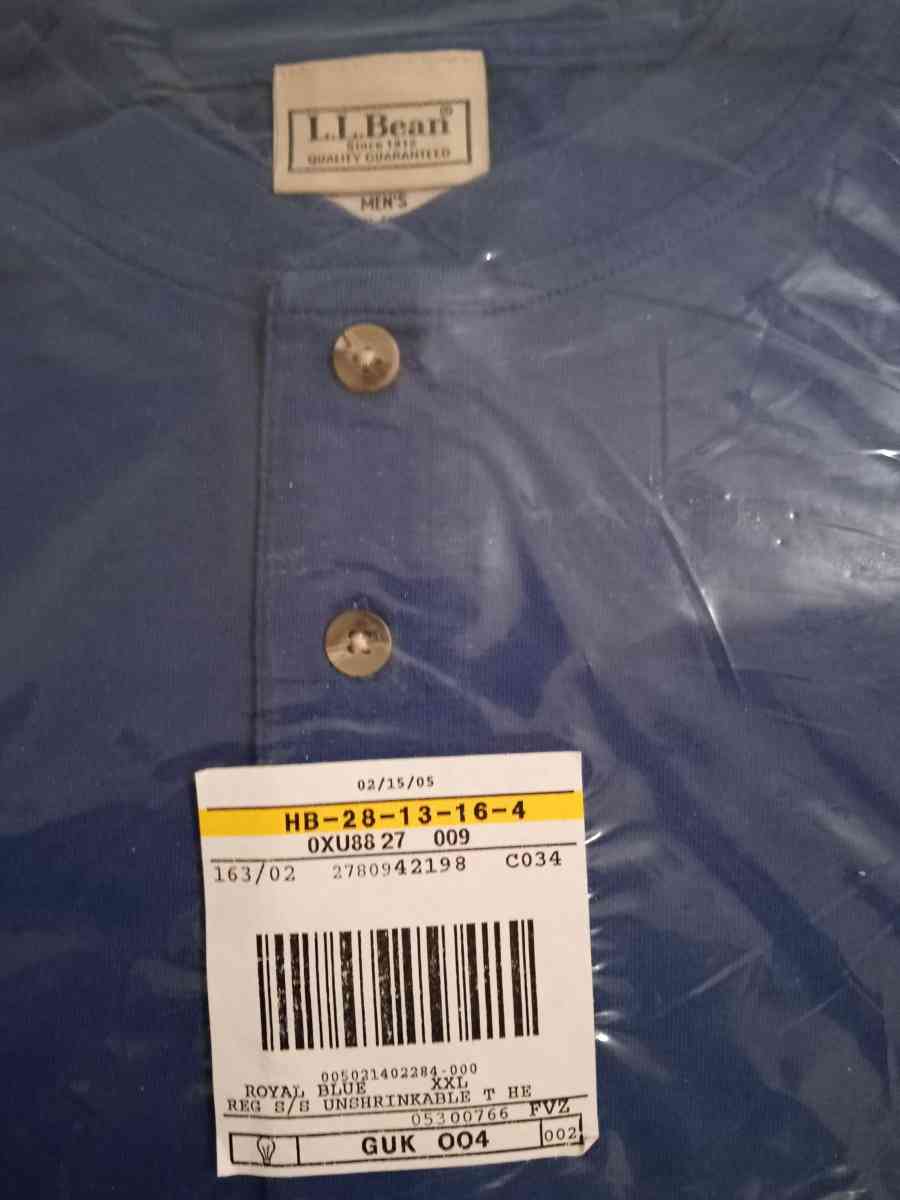 L L Bean Short sleeve shirt - Allen Park, Michigan - FleaMarketBay