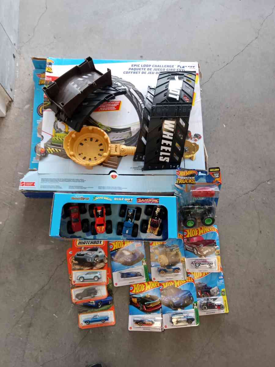 the monster trucks and ramp - Adelanto, California - FleaMarketBay