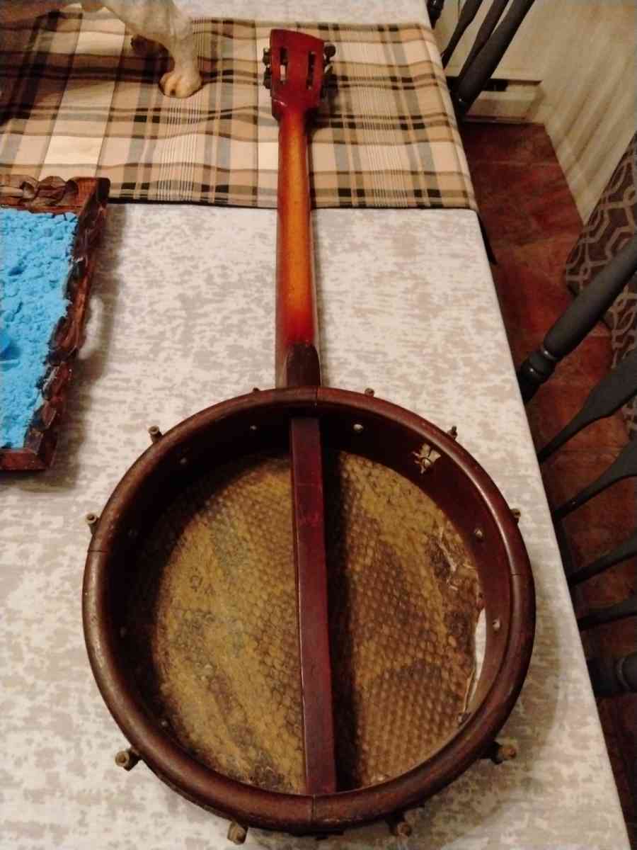 old Chinese banjo needs mending - Catasauqua, Pennsylvania - FleaMarketBay