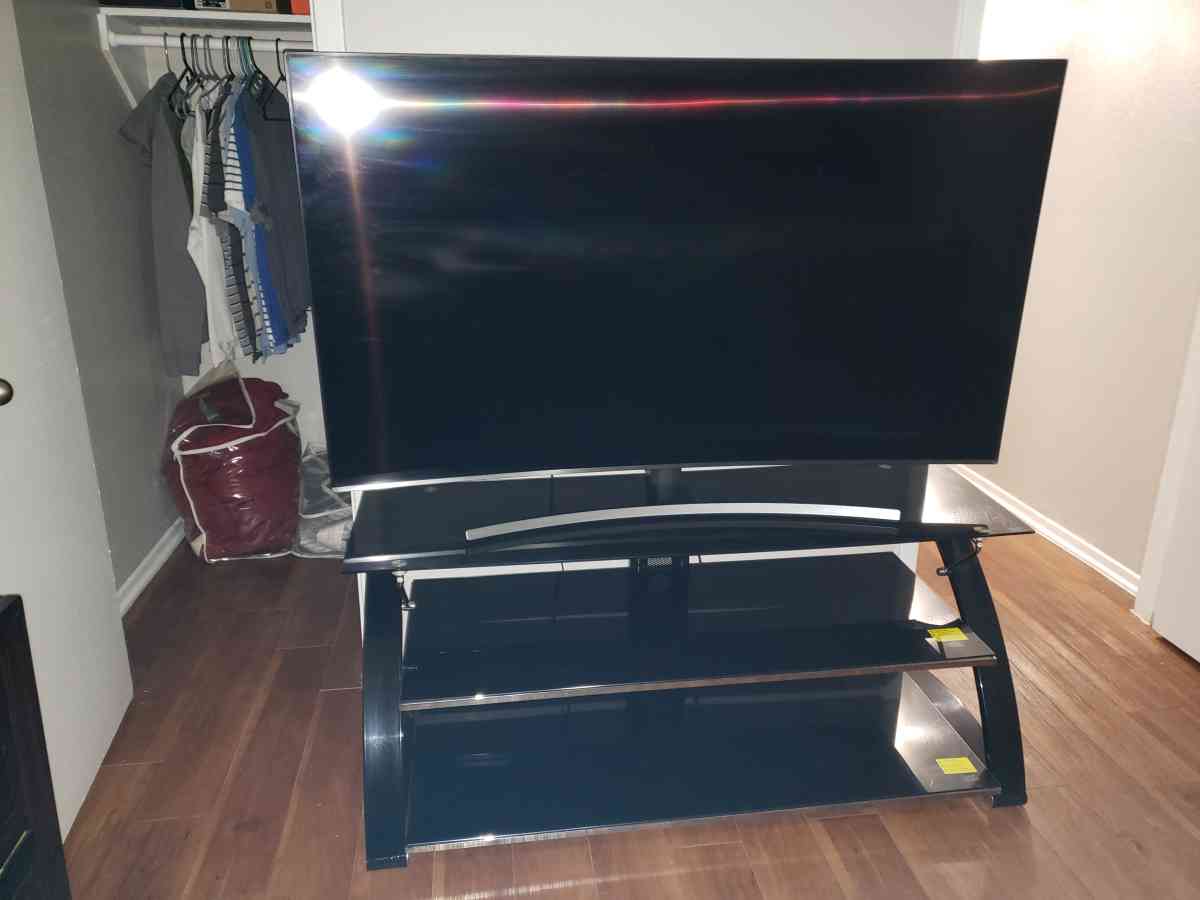 Television AND TV stand - Grand Prairie, Texas