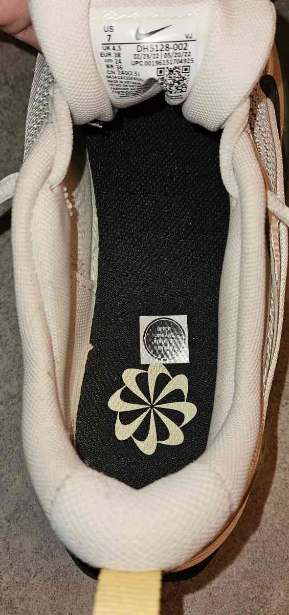 Nike Air Max Bliss - Houston, Texas - FleaMarketBay