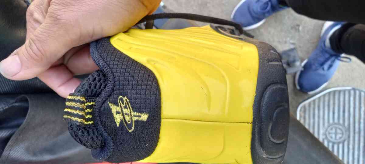 Nike mens shoes - Knoxville, Tennessee - FleaMarketBay