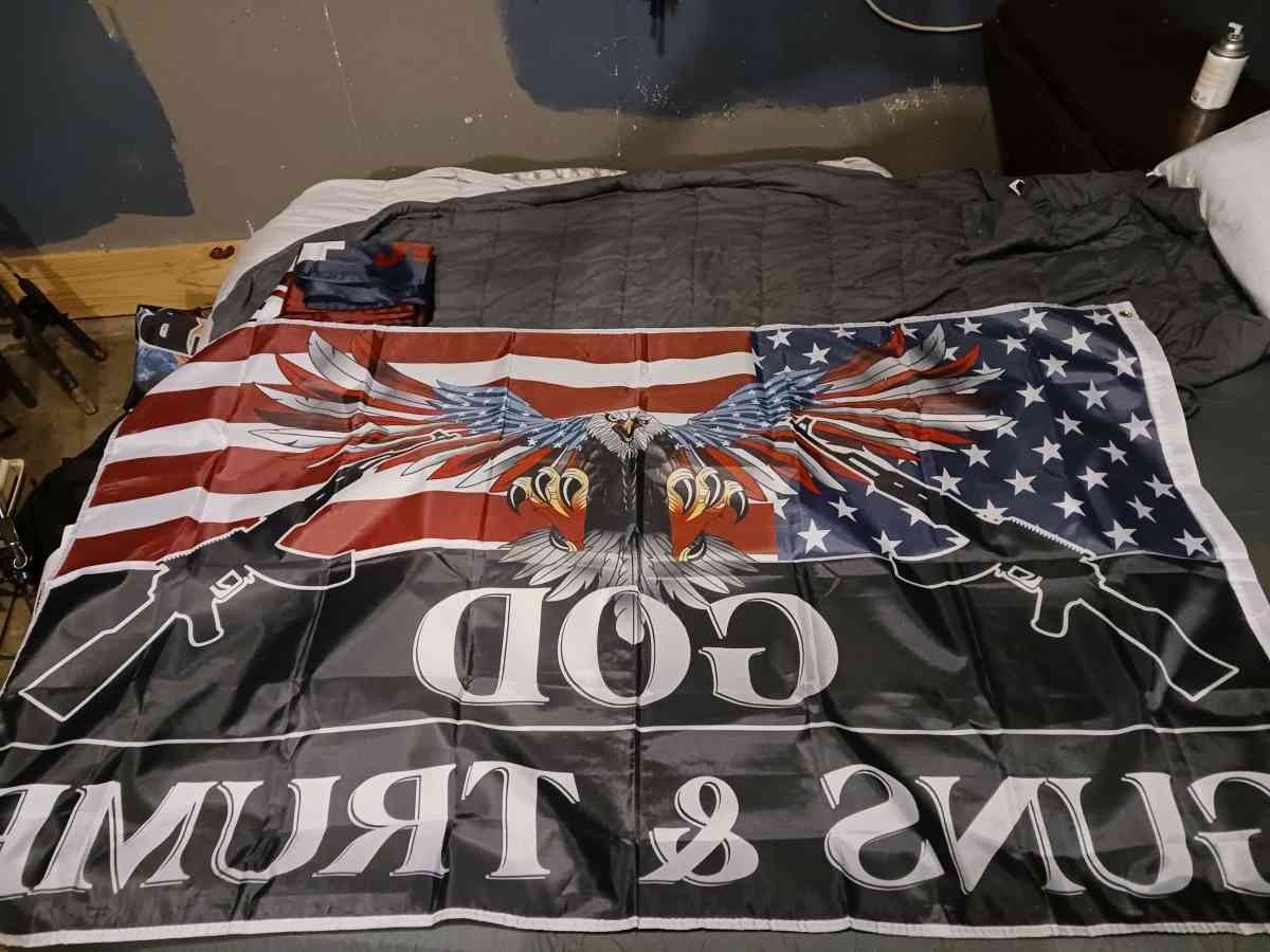 I got brand new Flags for 25 each - Iowa Park, Texas - FleaMarketBay