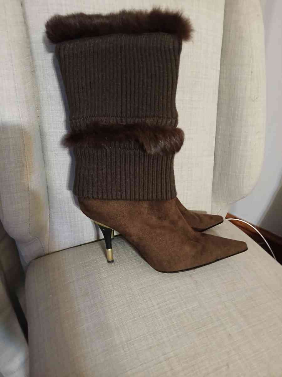 Primadonna Boots - Cedar Grove, North Carolina - FleaMarketBay