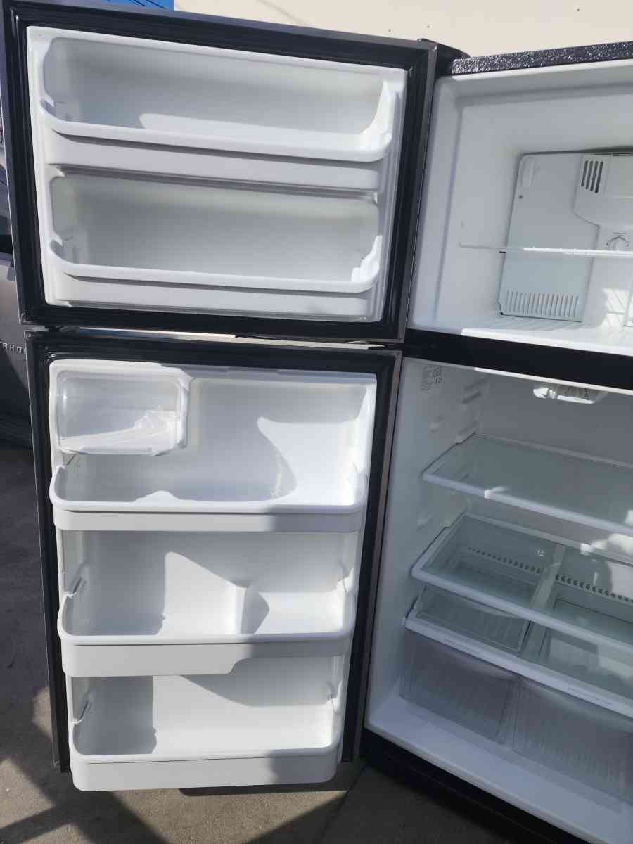 FRIGIDAIRE STAINLESS STEEL FRIDGE - Santa Ana, California - FleaMarketBay