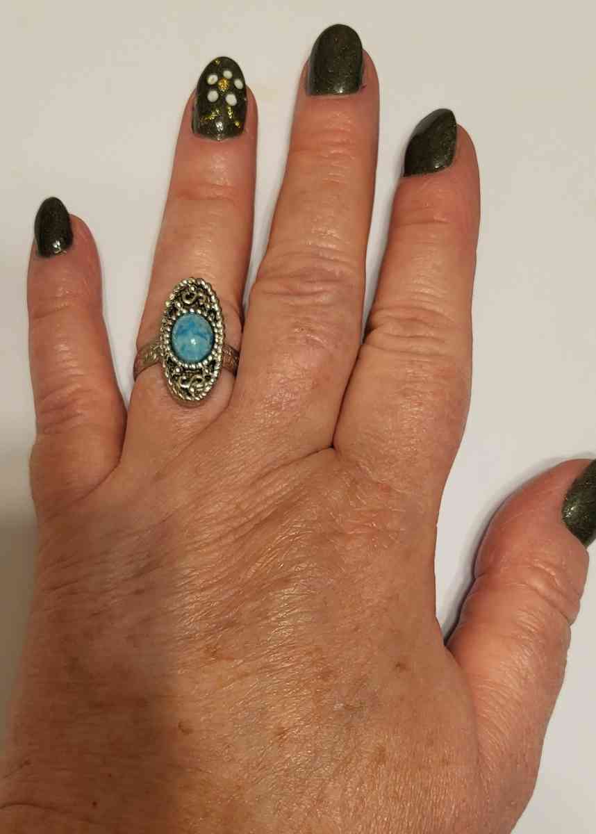 silver ring blue stone - Columbus, Ohio - FleaMarketBay