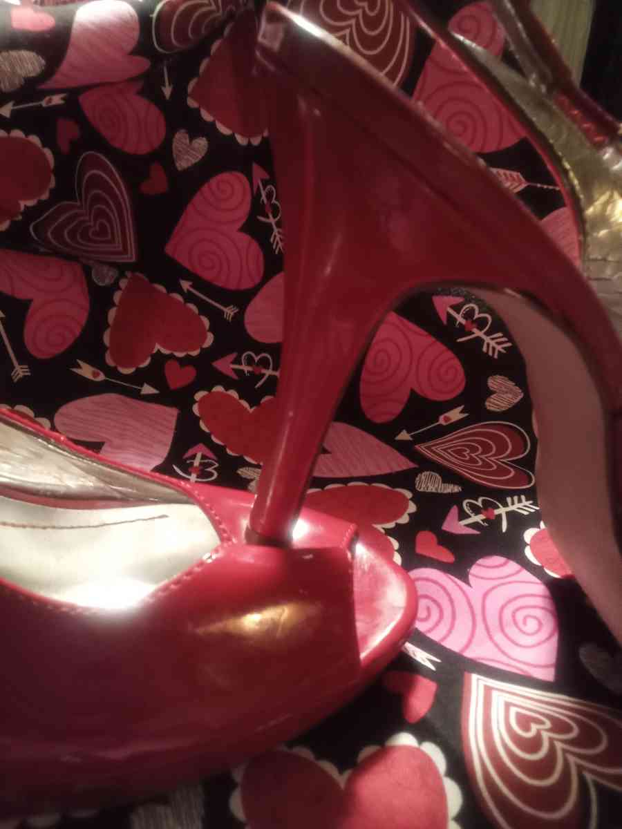Red Patton Heels - Spencer, Oklahoma - FleaMarketBay