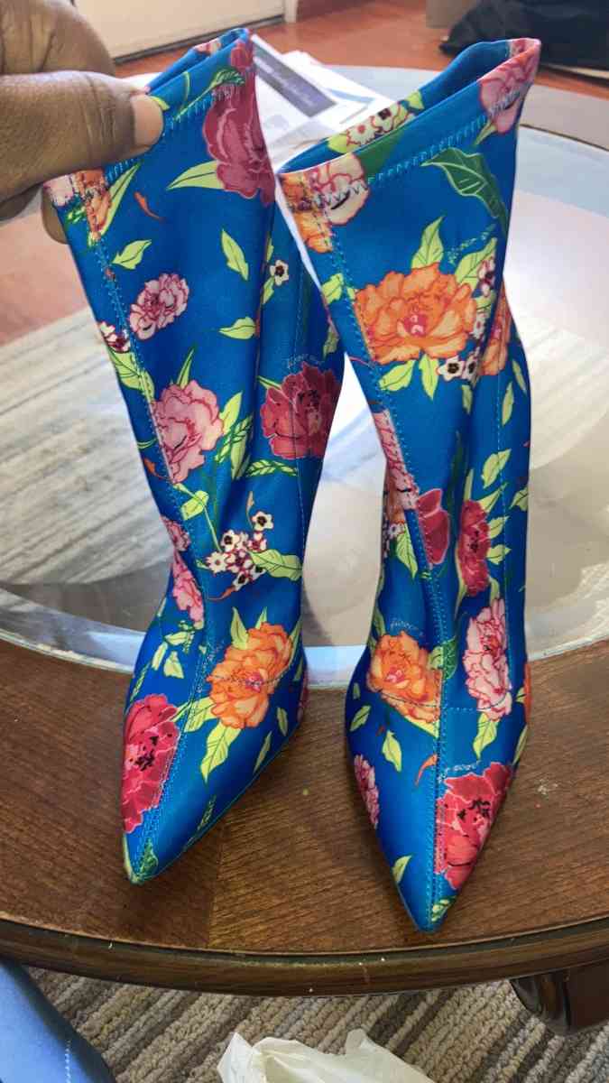 heels - Riverside, California - FleaMarketBay