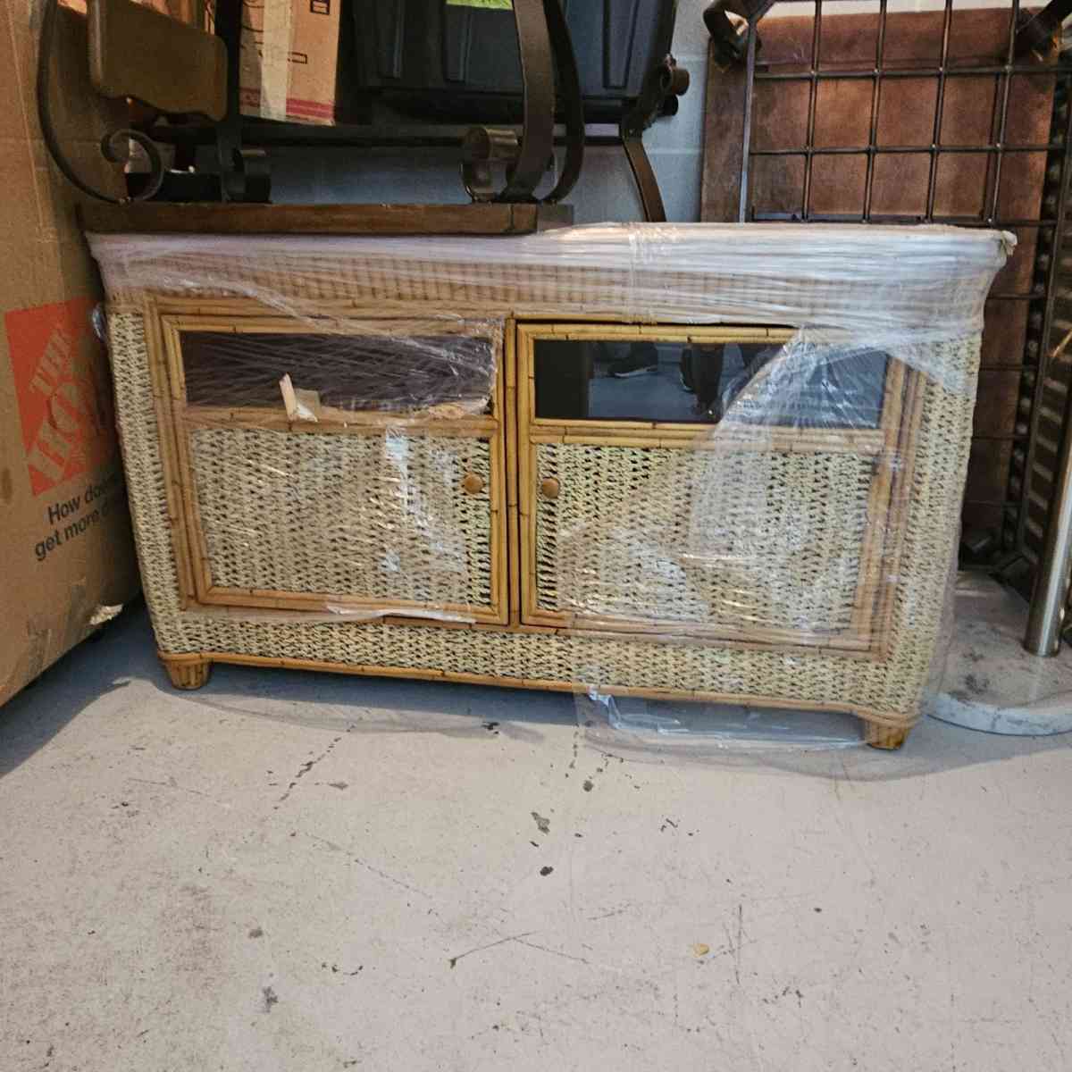 tv stand - Port Saint Lucie, Florida