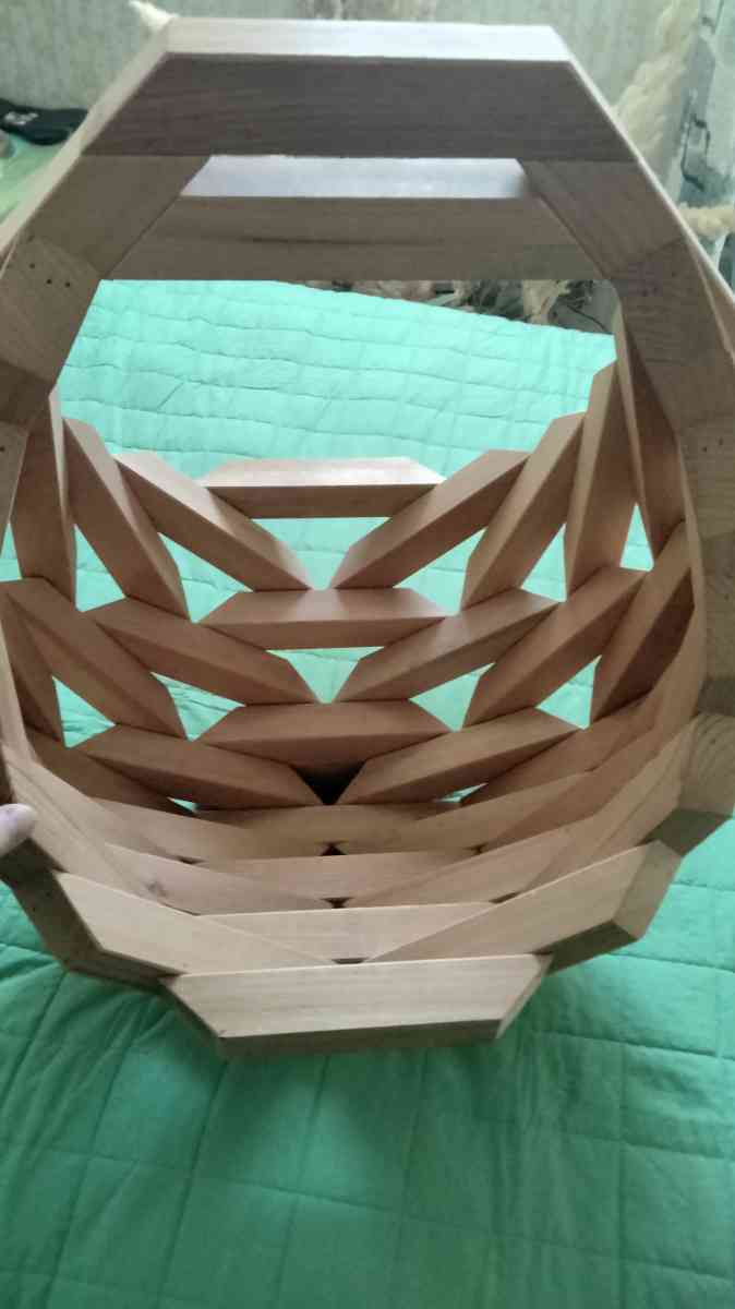 hand made plant holder - Catasauqua, Pennsylvania - FleaMarketBay