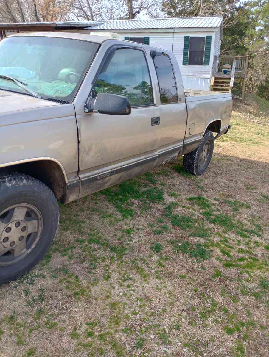 1998 Chevy Silverado Z71 - Eureka Springs, Arkansas - FleaMarketBay