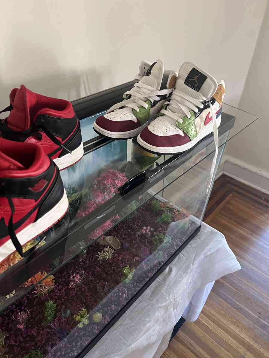 Jordans - Reading, Pennsylvania - FleaMarketBay