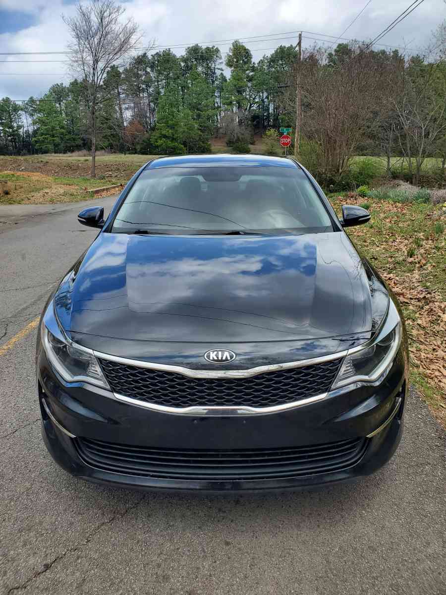 2016 Kia Optima LX Sedan - Russellville, Arkansas - FleaMarketBay