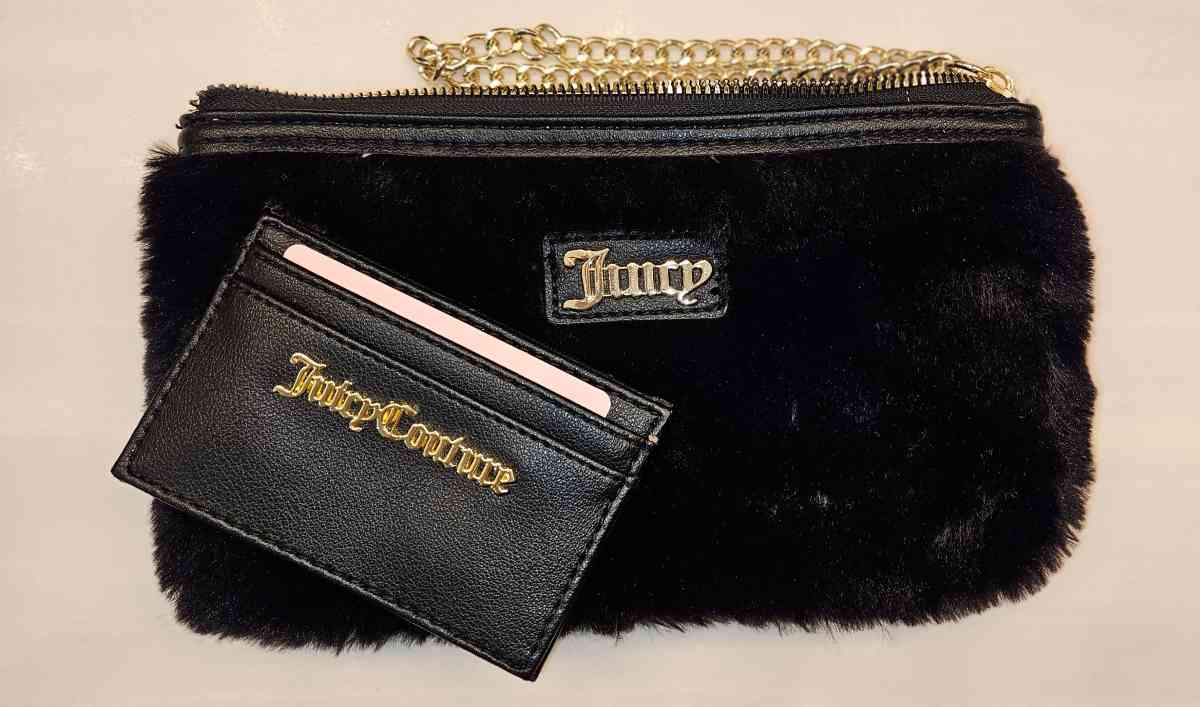 Juicy Couture Wristlet with Small Wallet - Houston, Texas - FleaMarketBay