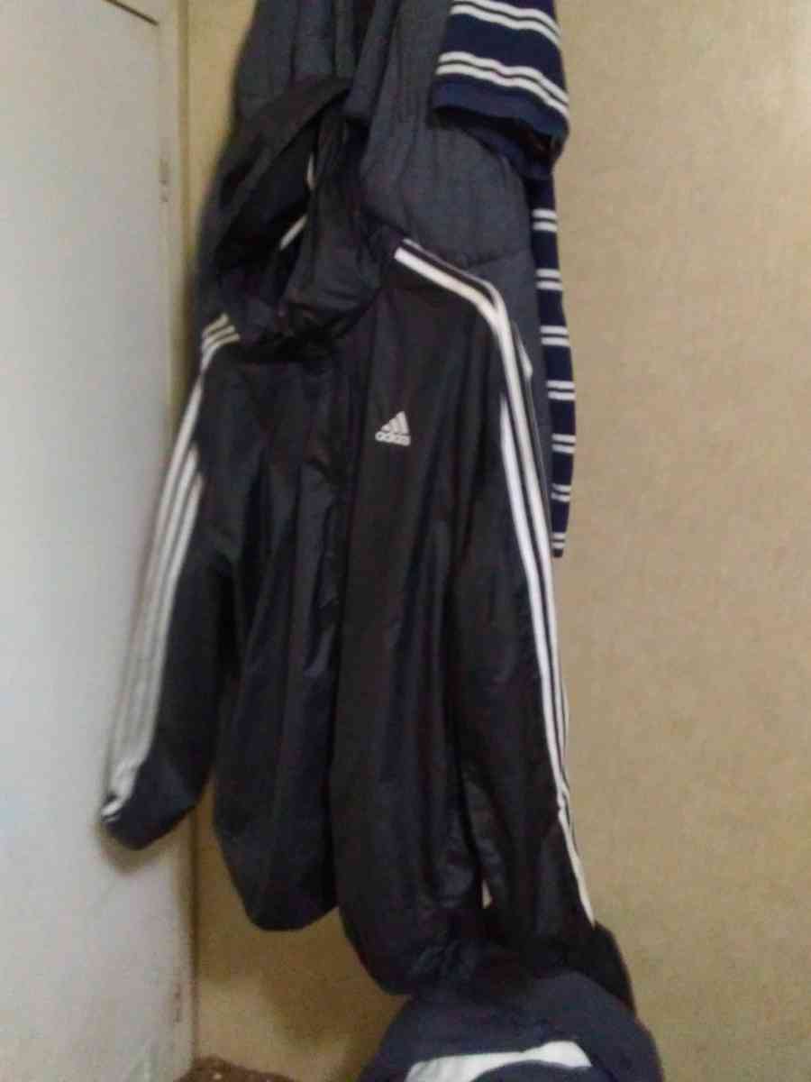 mens Adidas hoodie rain jacket large - Powell, Tennessee - FleaMarketBay