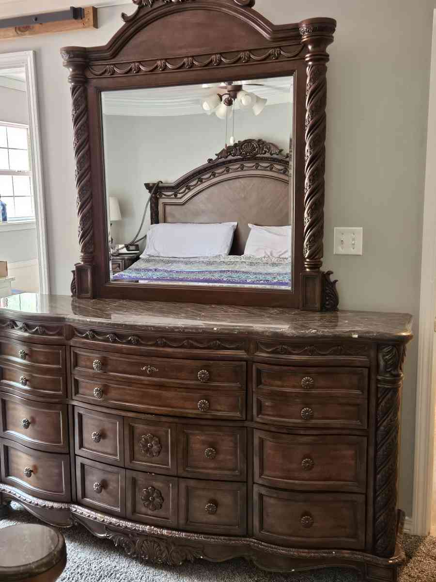 Northshore Marble Top 7pc King Bedroom Set by Ashley Furnitu - Hattiesburg, Mississippi - FleaMarketBay