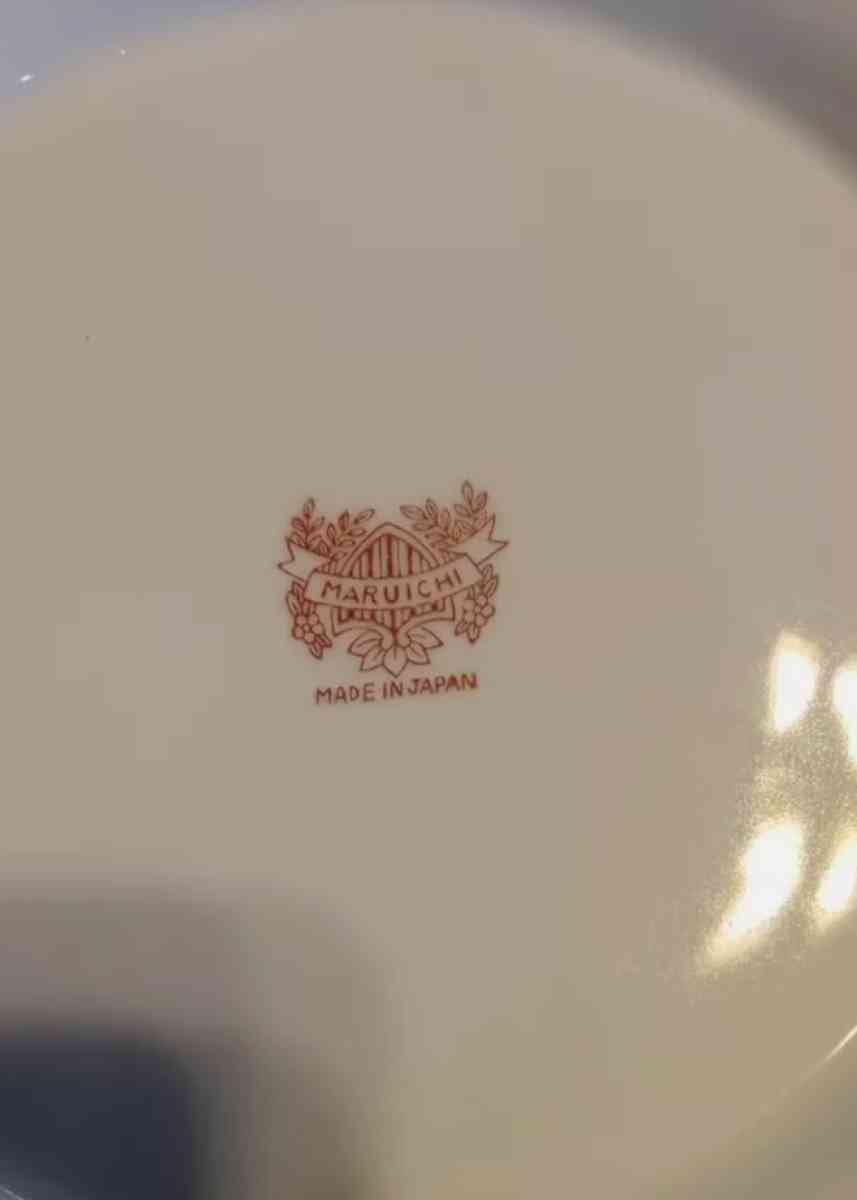 Lidded Decorative Bowl - Lindsay, California