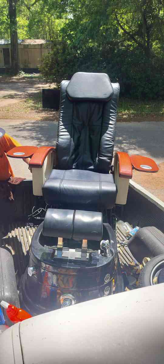 Pacific MX hypeless Petty Manny massaging spa - Milton, Florida - FleaMarketBay