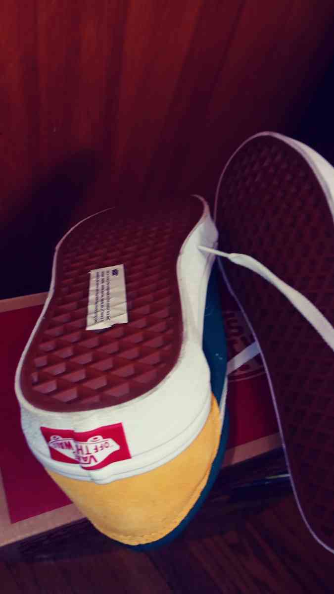 Vans Shoes Old Skool Vans Yacht Club Shoe Mens 8 Womens 95 - Chicago Heights, Illinois - FleaMarketBay