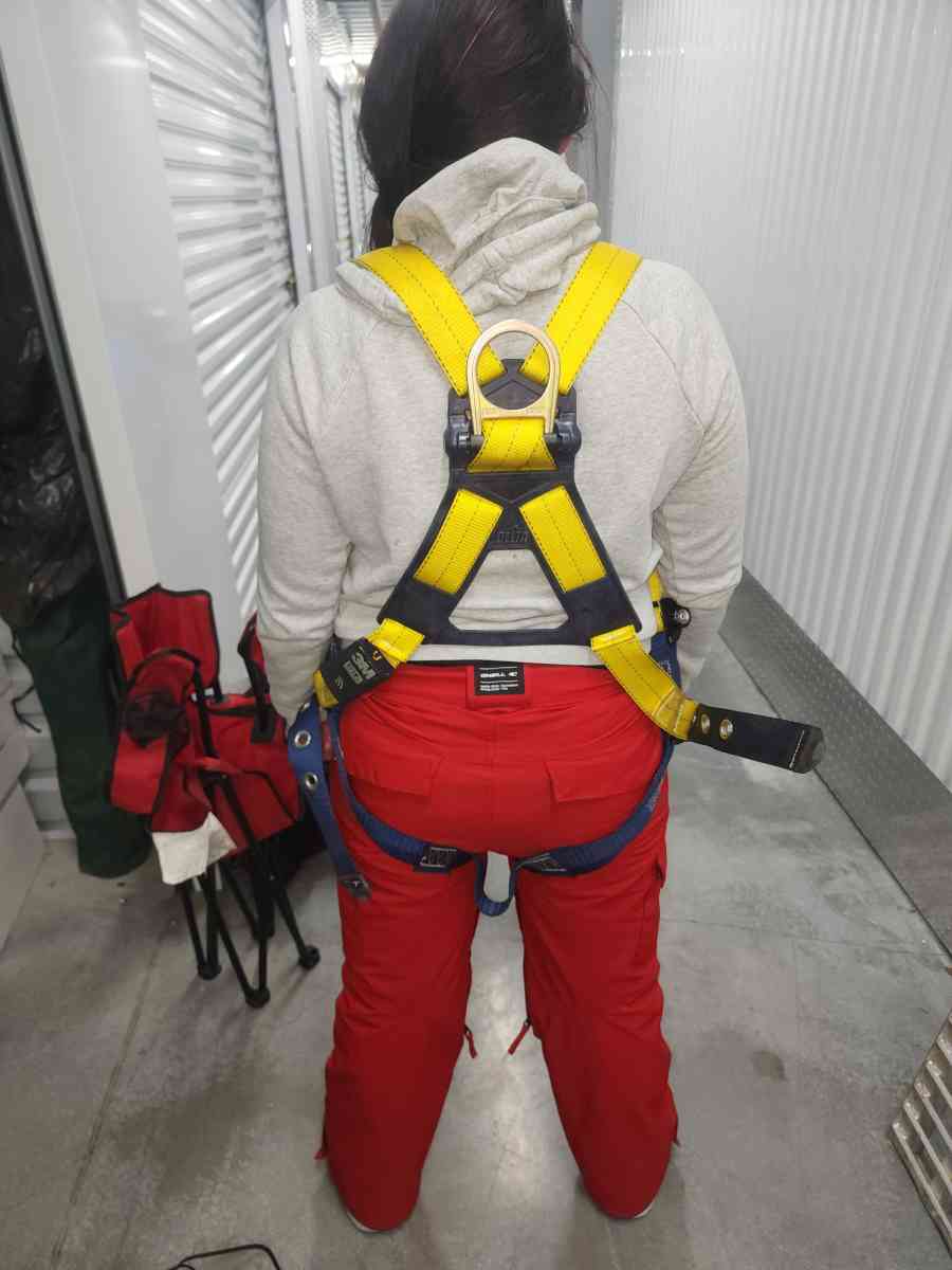 Full body harness - Portland, Oregon