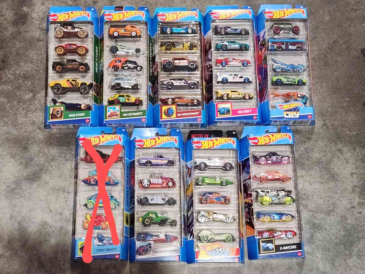 NEW 8Pack Hot Wheels 5Car for Kids  Moving Sale - Derwood, Maryland