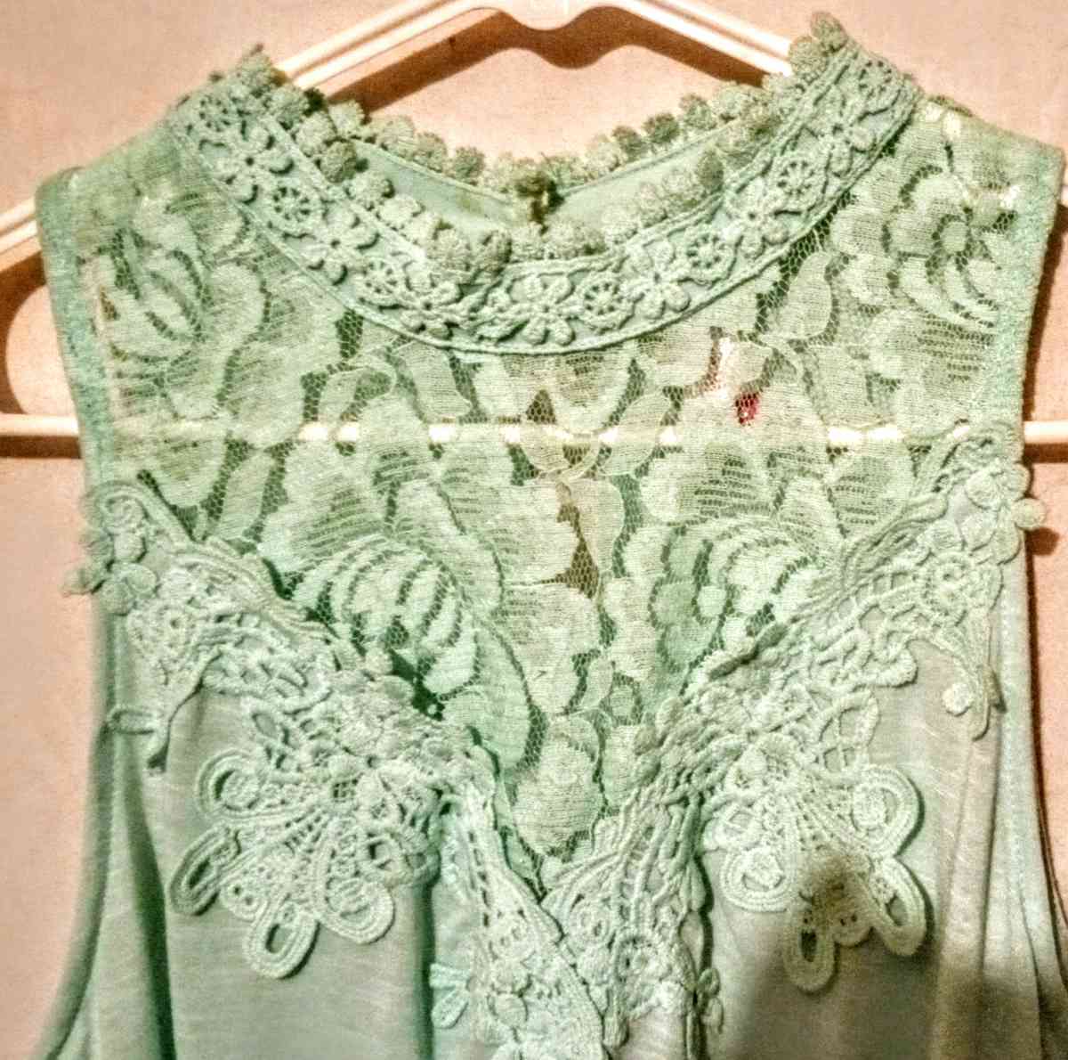 Mint Green Tank top - Muldrow, Oklahoma - FleaMarketBay