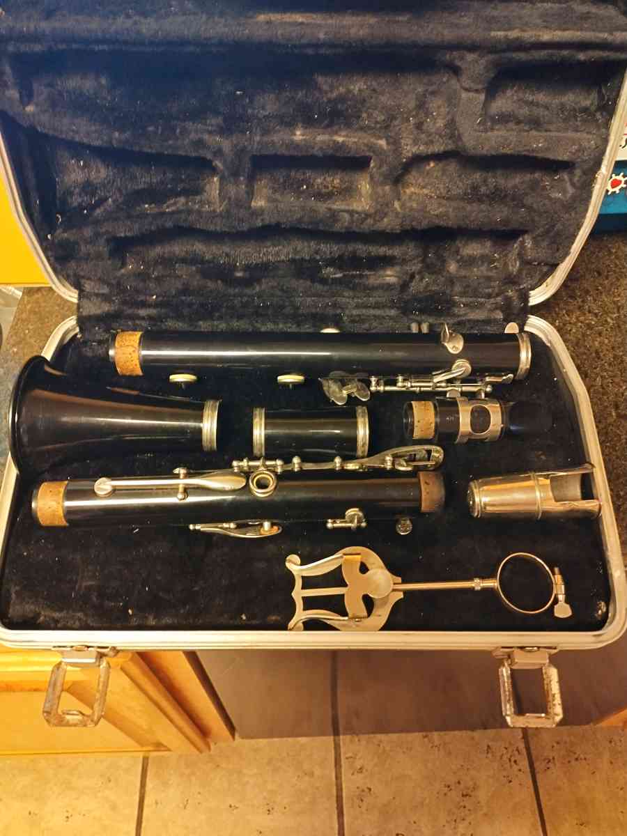 Bundy clarinet - Carmichael, California