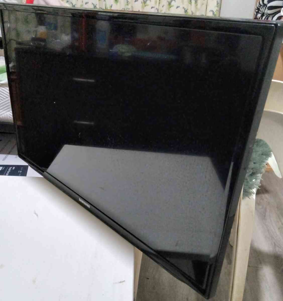 Xavi tv - Fremont, California - FleaMarketBay