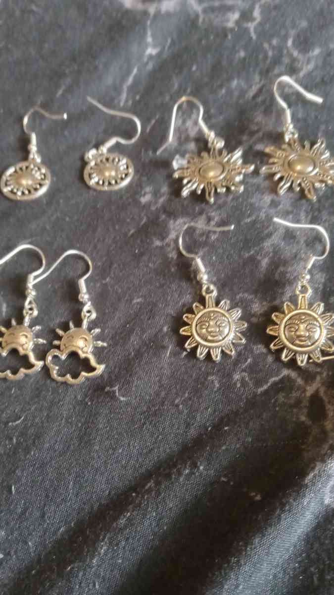 Sun Themed Earrings - Cuyahoga Falls, Ohio