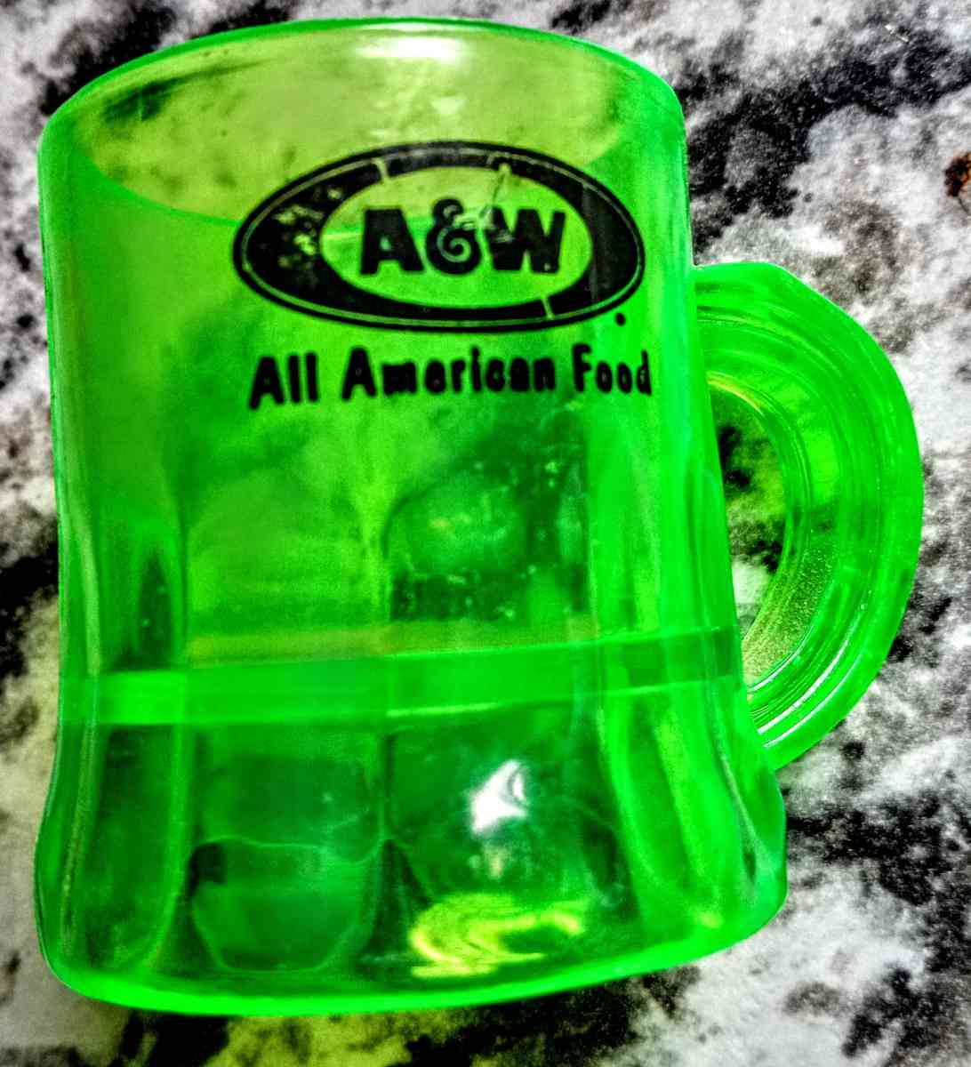 5 A and W All American Food Colorful Mini Mugs - Muldrow, Oklahoma - FleaMarketBay