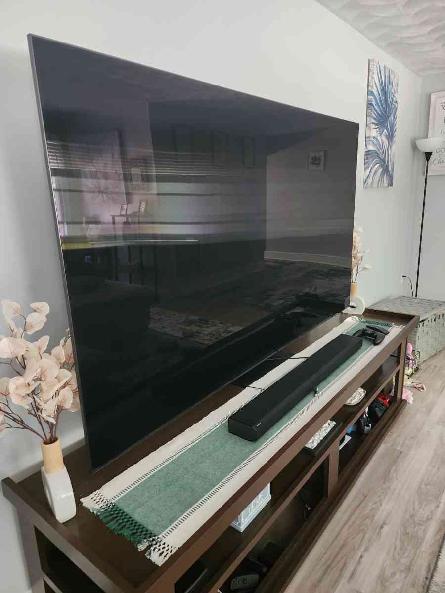 Samsung 90qb QLED 85 Inch TV Mini Led Quantum HDR - Lillington, North Carolina - FleaMarketBay