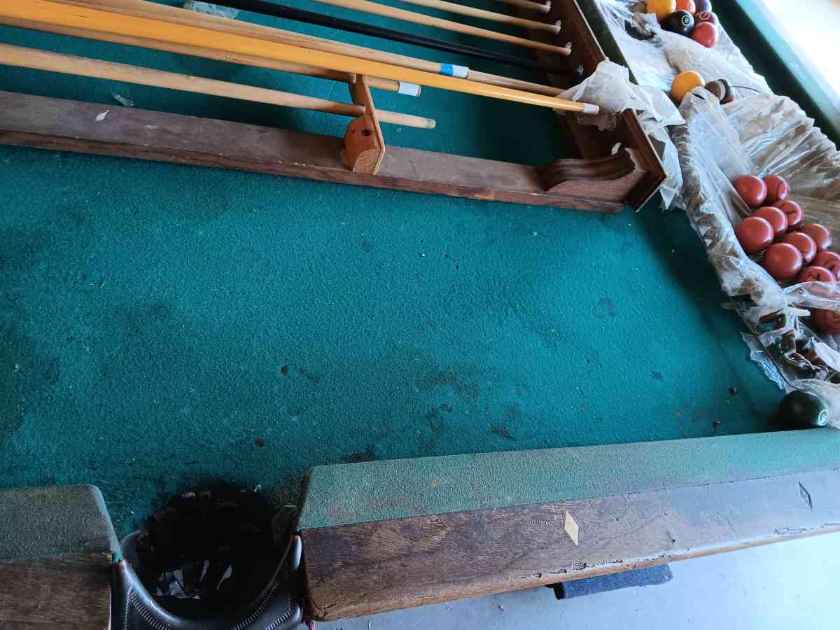 tablepool - Fillmore, California - FleaMarketBay