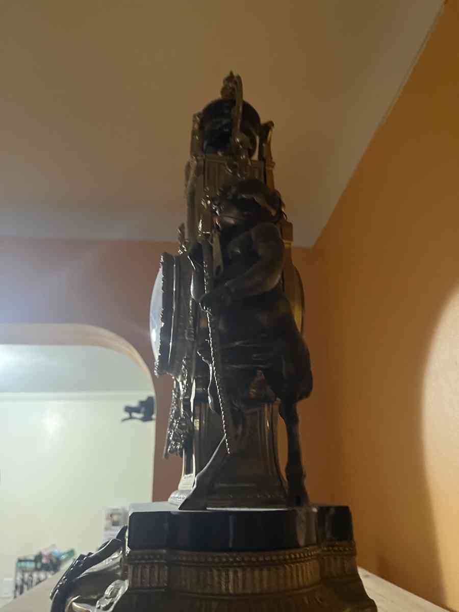 antique clock - Brooklyn, New York - FleaMarketBay