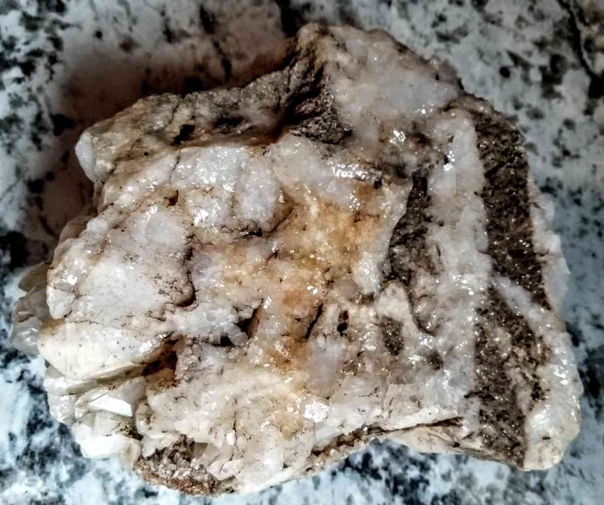 Large Quartz Crystal - Muldrow, Oklahoma - FleaMarketBay