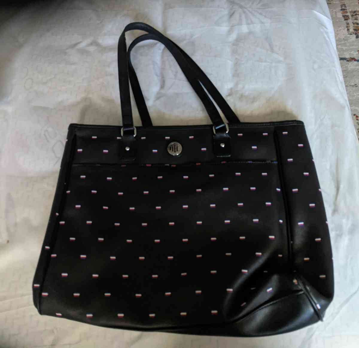 Tommy Hilfiger Purse - El Centro, California