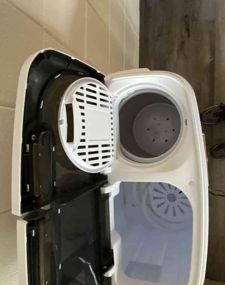 portable washing machine and Spin dryer - Chicago, Illinois - FleaMarketBay