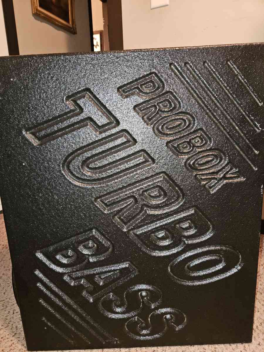 Amp Subs and Box - Mabank, Texas - FleaMarketBay