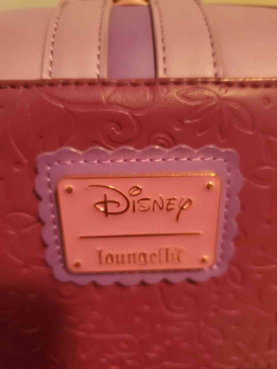 Tangled Magic Flower crossbody - San Diego, California - FleaMarketBay