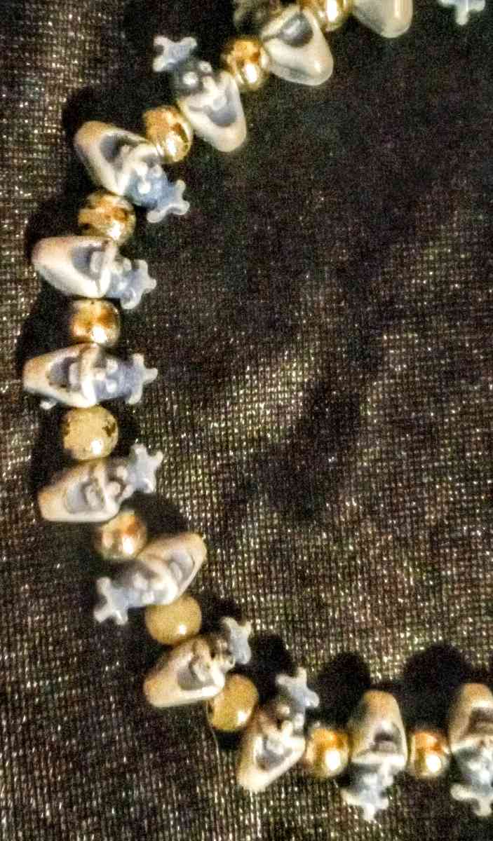 Blue and White Clown Face Beaded Bracelet - Muldrow, Oklahoma - FleaMarketBay